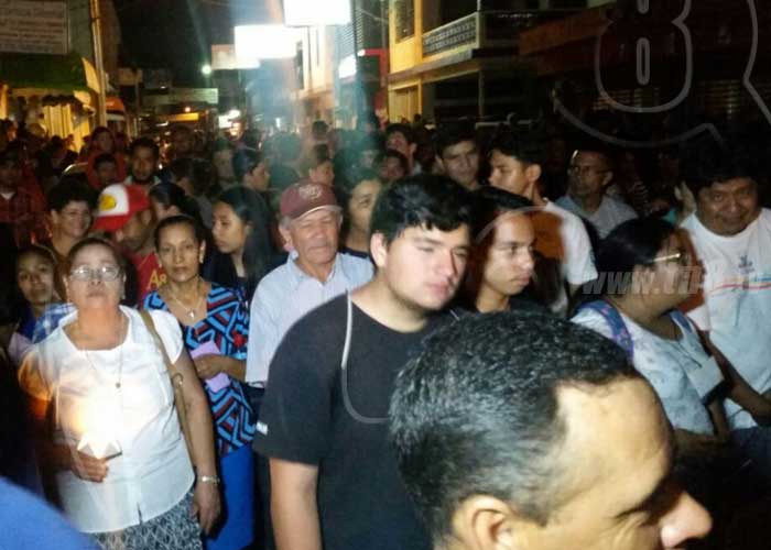 Estelí: Feligreses participan con fervor en el Santo Entierro - TN8 el canal joven de Nicaragua