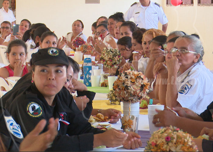 nicaragua, sistema penitenciario nacional, celebracion, dia de las madreas, tipitapa,