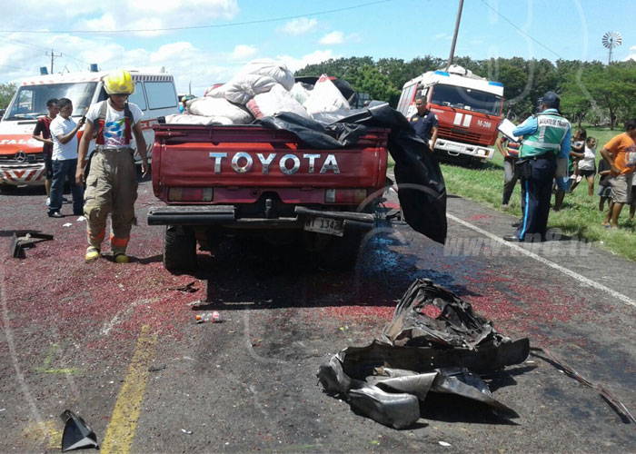 nicaragua, carretera panamericana norte, accidente de transito, rastra, lesionado grave,