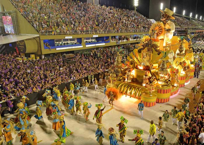 brasil, rio de janeiro, fiestas multitudinarias, comparsas, popular desfile,
