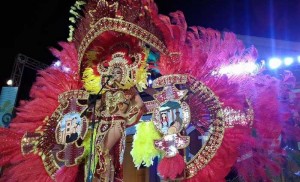 reina, carnaval nicaragua, managua, palacio, nacional, trajes, fantasia,