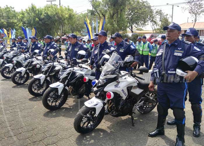 Entregan motos nuevas a oficiales de la Policía de Nicaragua | TN8.tv