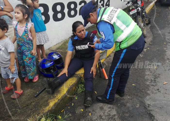 nicaragua, accidente de transito, rotonda el periodista, oficial de policia, camion,