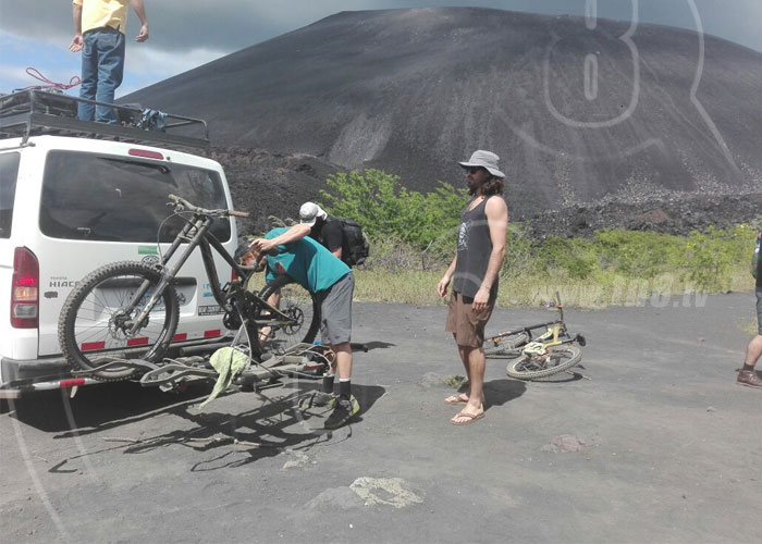 nicaragua, turismo, ciclistas profesionales, cerro negro, aventura,