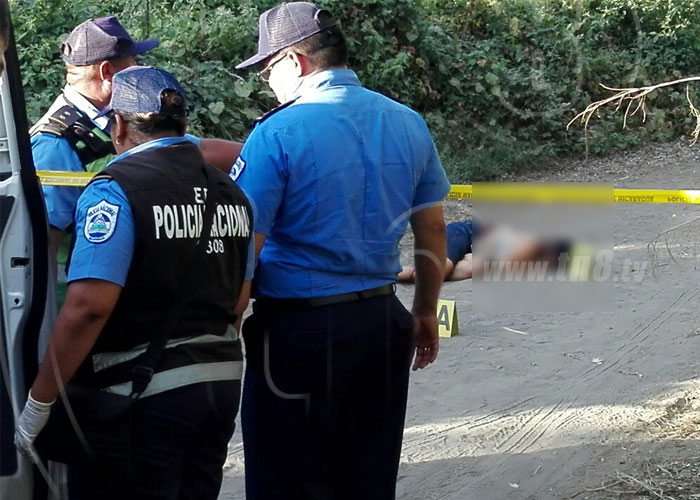 nicaragua, femicidio, mujer, carretera vieja a leon, policia,