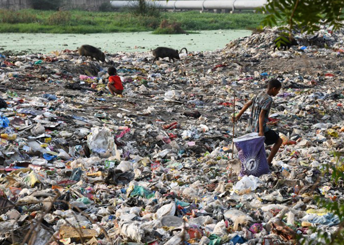 mar de basura, india, suburbios, ciudades, barrios, 