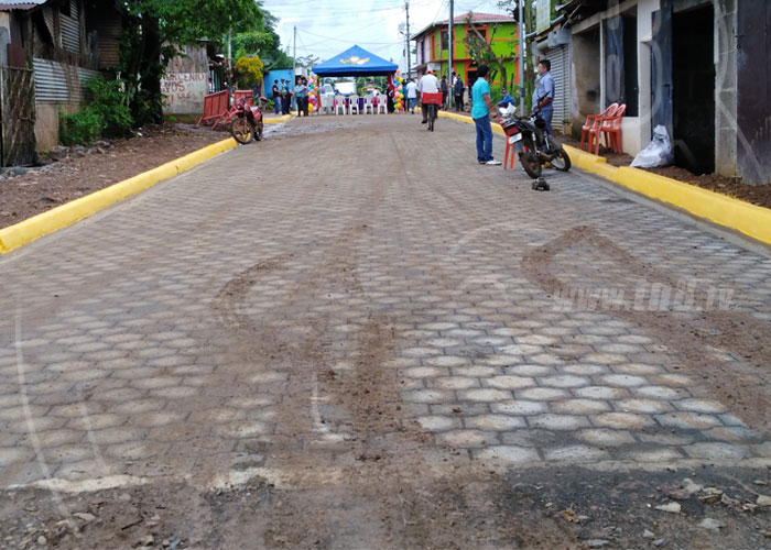 nicaragua, inauguracion, calles adoquinadas, nueva guinea, poblacion,