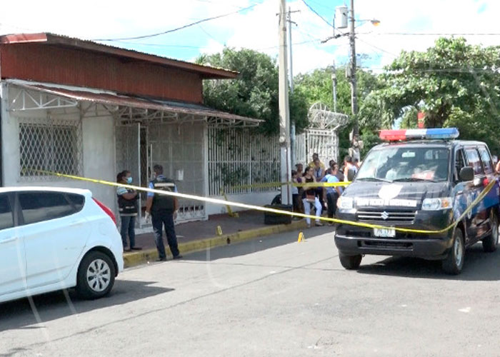nicaragua, barrio cristo del rosario, investigan causa, muerto dentro de vivienda, instituto de medicina legal, policia nacional, 