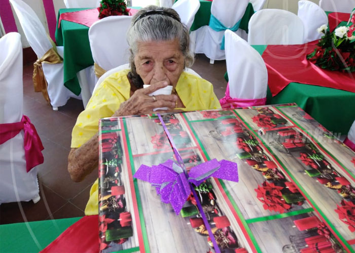nicaragua, managua, madres, heroes y martires, navidad, celebracion, seguridad alimentaria,