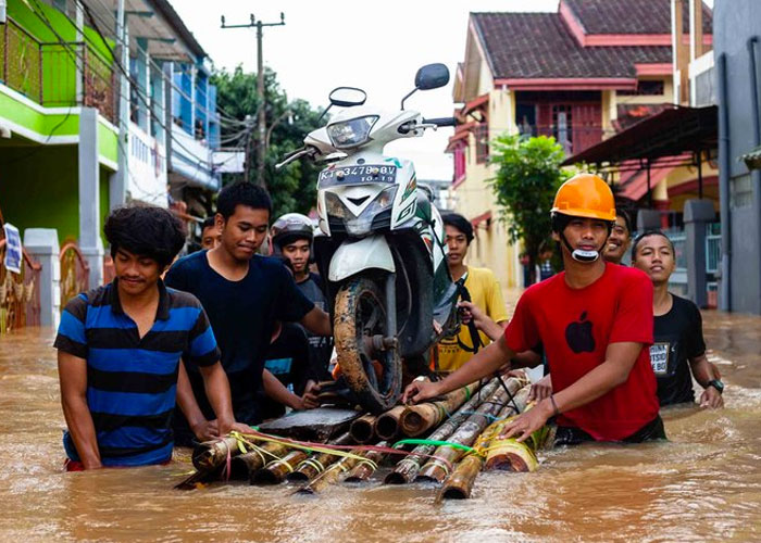 indonesia, 59 muertos, inundaciones, avalanchas, lluvias, heridos, alerta,