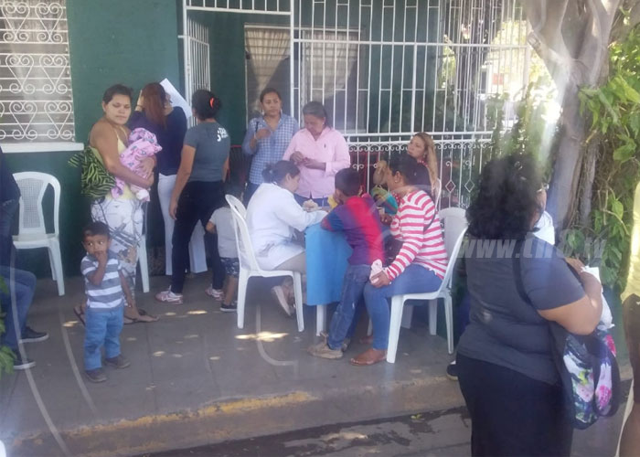 nicaragua, salud, clinica movil, managua, barrio altagracia, 