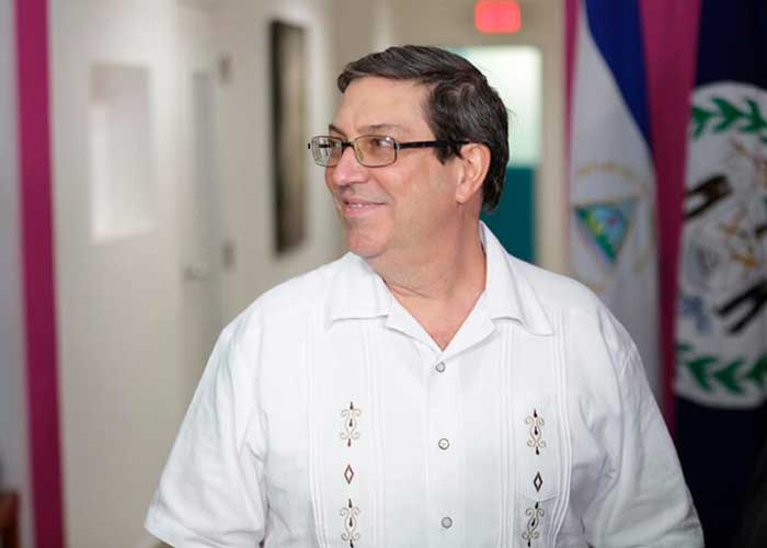Ministro de Relaciones exteriores de Cuba llega a Nicaragua para participar del 25 aniversario de la AEC