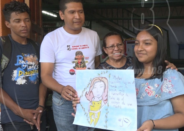 nicaragua, nueva segocia, familias, concurso, dibujo, amor a la madre, 