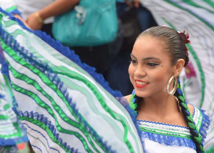 Artista Costarricense sugiere no visitar Nicaragua para no enamorarse de su belleza