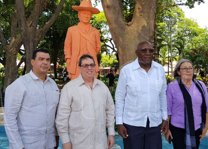 nicaragua, delegacion, cuba, homenaje, fundadores, frente sandinista,