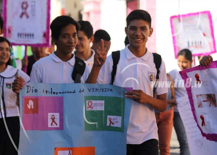 Caminata en Ocotal en apoyo a las personas que conviven con el VIH