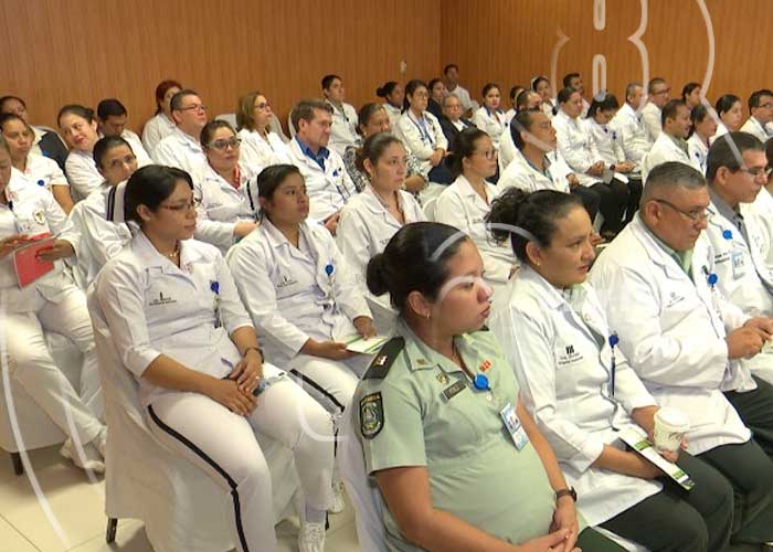 nicaragua, hospital militar, simposio, medicos, salud, calidad, 
