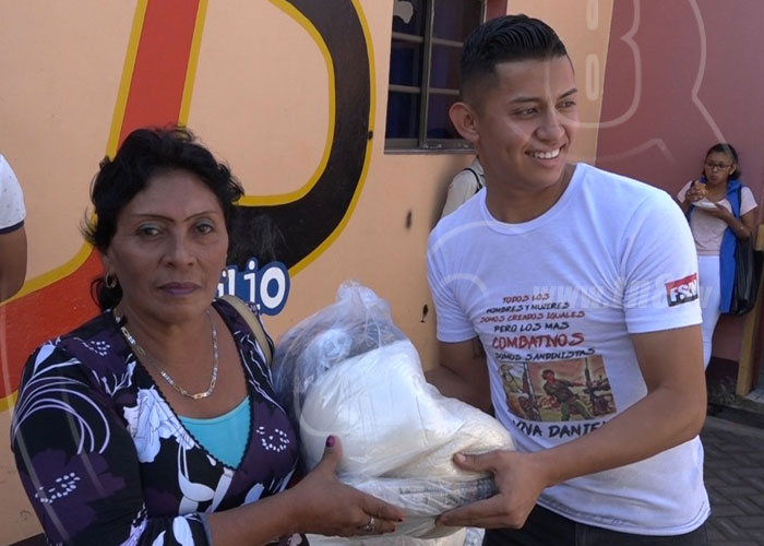 nicaragua, boaco, madres heroes y martires, paquete alimenticio, entrega,