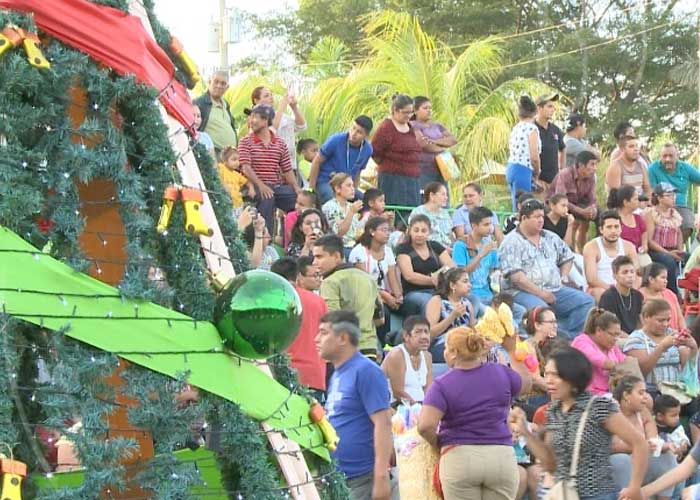 nicaragua, parque de ferias, navidad, fin de ano, actividades, visitas, familias,