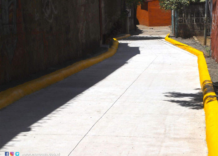 nicaragua, managua, barrio santa rosa, carretera, concreto hidraulica, 