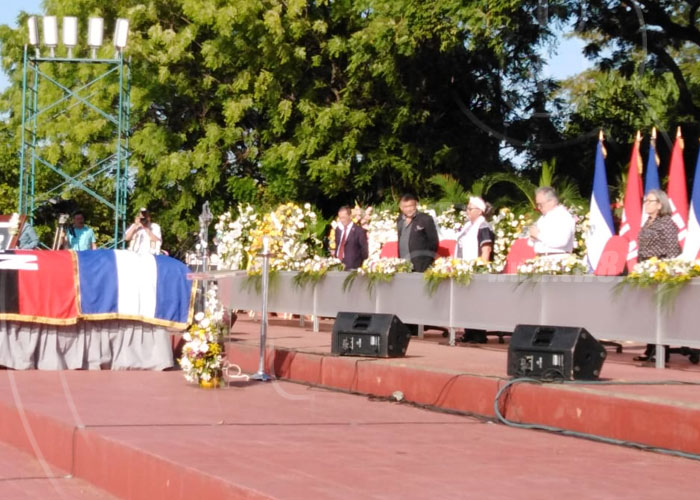 nicaragua, jacinto suarez, asamblea nacional, sesion solemne, honor, fallecimiento,