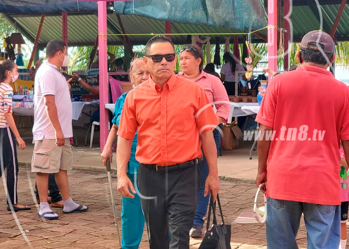 Foto: Personas visitan feria en Managua/TN8