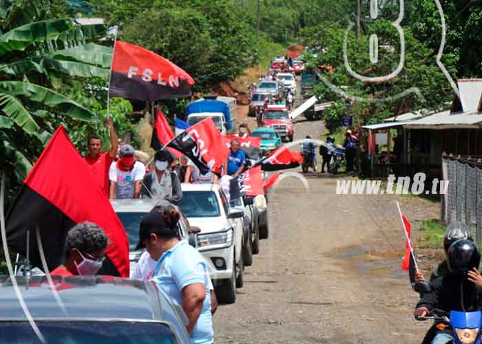 nicaragua, revolucion sandinista, dia de la alegria, caravana, musica, consignas