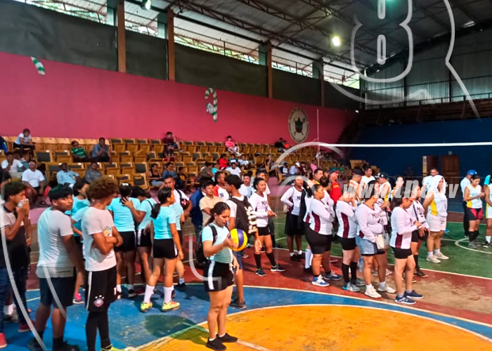 Foto: Inauguran liga de voleibol interinstitucional en Bonanza / TN8