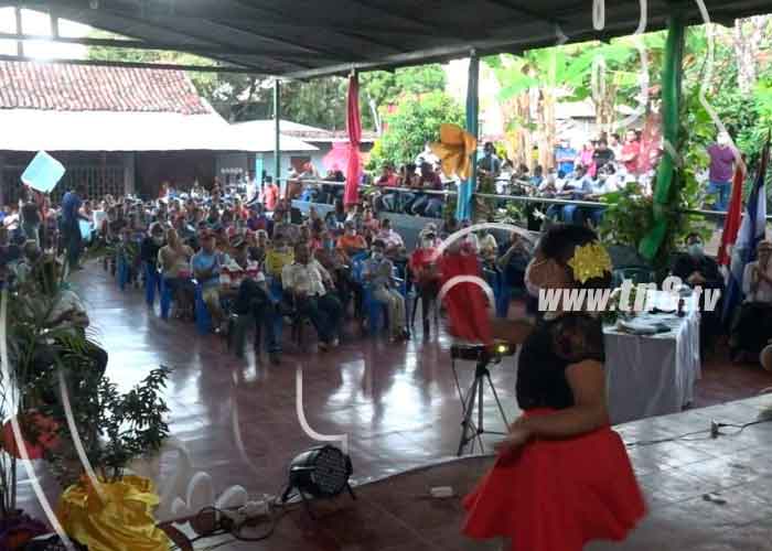 Ometepe: Familias escuchan mensaje de unidad del Comandante Daniel Ortega  / FOTO / TN8 