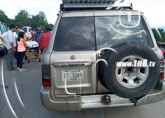 Foto: Choque deja dos motociclistas graves tras colisionar en la carretera Malacatoya-Boaco/ TN8 