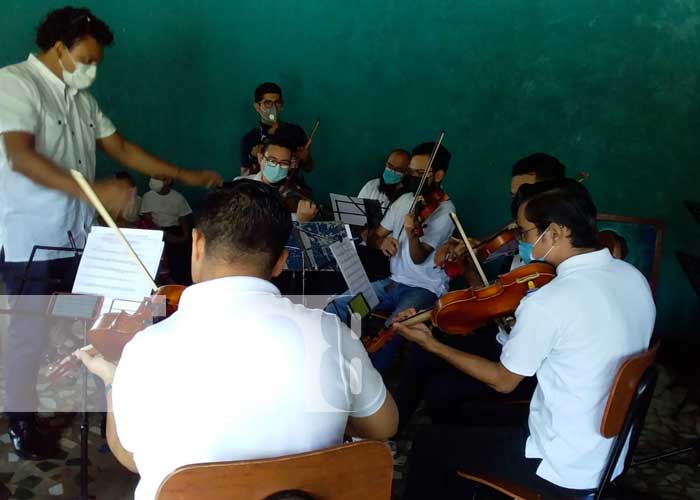 nicaragua, orquesta, coro, colegio, concierto, managua,