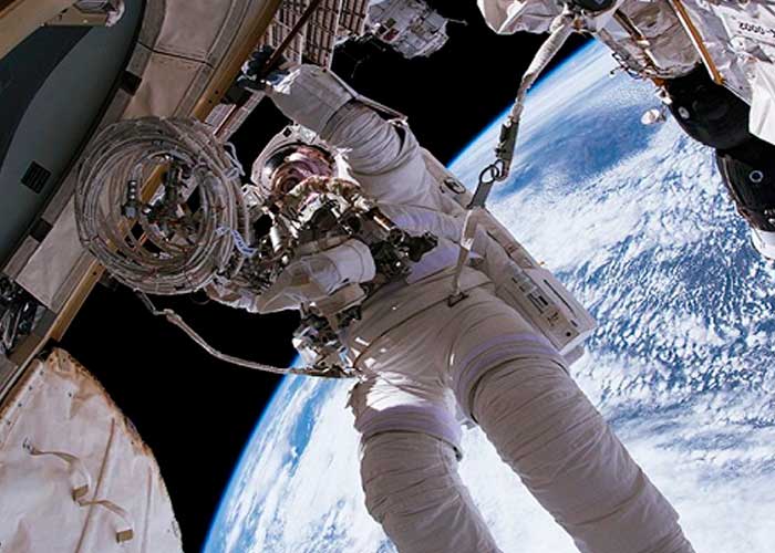 ciencia, espacio, cosmonautas, estacion espacial, reparacion, fisuras, tripulacion 