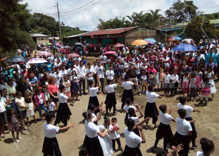 San Juan Del Río Coco se viste de gala para celebrar a las sagradas  escrituras 