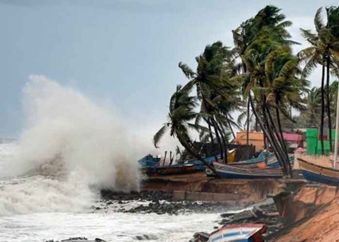 india, tormenta yaas, tornado, evacuacion, redes sociales,