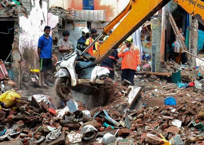 India, bombay, derrumbe de edificio, 11 personas muertas