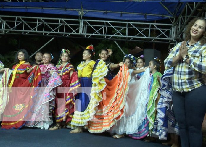 Foto: Distritos de Managua eligen a su reina quien se coronará el 4 de agosto / TN8