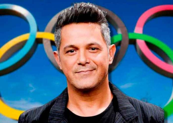 Alejandro Sanz canta Imagine en la apertura de los Juego Olímpicos