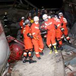 Foto: Rescatan otros siete supervivientes en hotel derrumbado en China/TN8