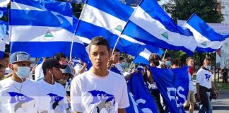 Recorrido de estudiantes de Managua por el Día Nacional del Estudiante