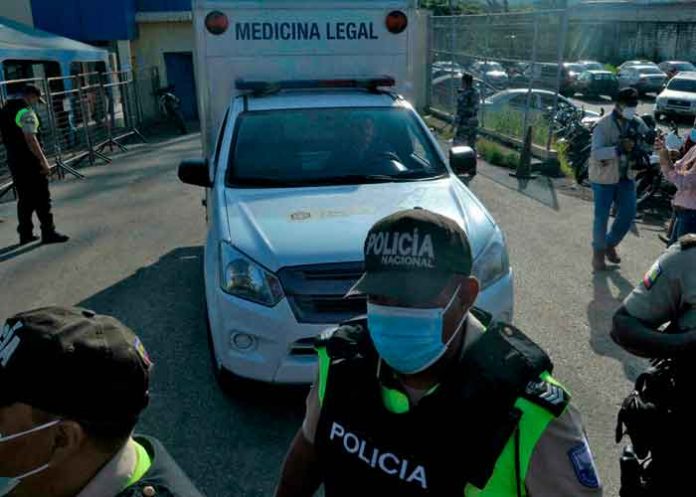 Foto: Monitenes en dos cárceles de Ecuador dejan ocho muertos y veinte heridos/Cortesía