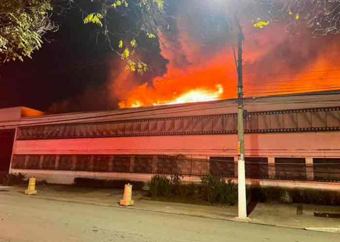Incendio en Cinemateca Brasileira quema documentos históricos y películas