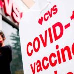 N. York ofrece un incentivo de 100 dólares a quien se vacune contra la covid