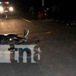 Chocan dos motociclistas en Jalapa y uno fallece en el lugar / FOTO / TN8