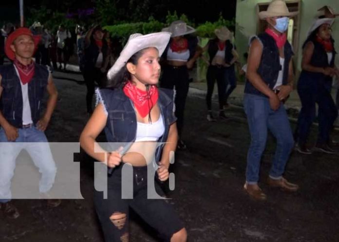 Moyogalpa celebró a Santa Ana con un festival vaquero