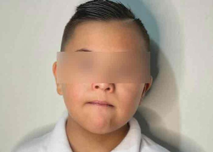 México: Niño con síndrome de Down no fue invitado a su graduación