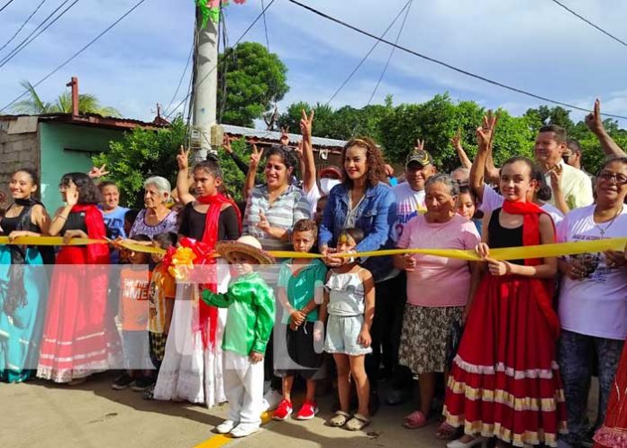 Inauguración de obras de progreso en el barrio Georgino Andrade, Managua