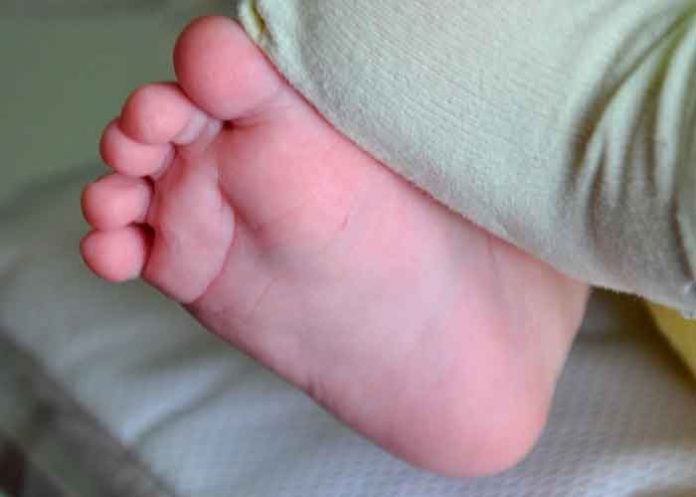 Sobrevive la bebé prematura más pequeña del mundo