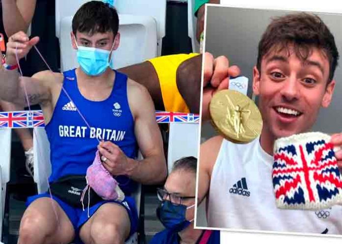 Tom Daley se vuelve tendencia por tejer en final olímpica en Tokio