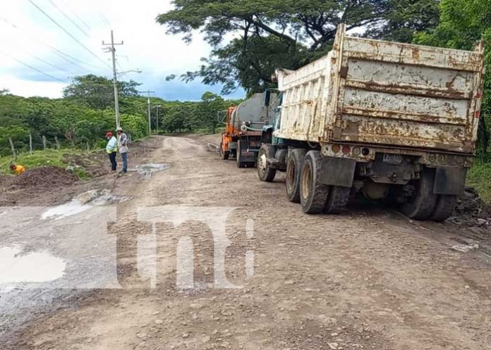 Inicia construcción de carretera a Puerto Díaz, en Juigalpa