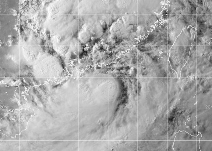 Tifón Lupit toca tierra en el sureste de China / FOTO / Twitter